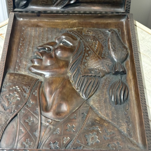 ❤️1960’s Bolivian Native American Mahogany Hand Carved Plaques - Picture 3 of 4